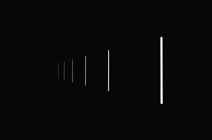 black line on white background